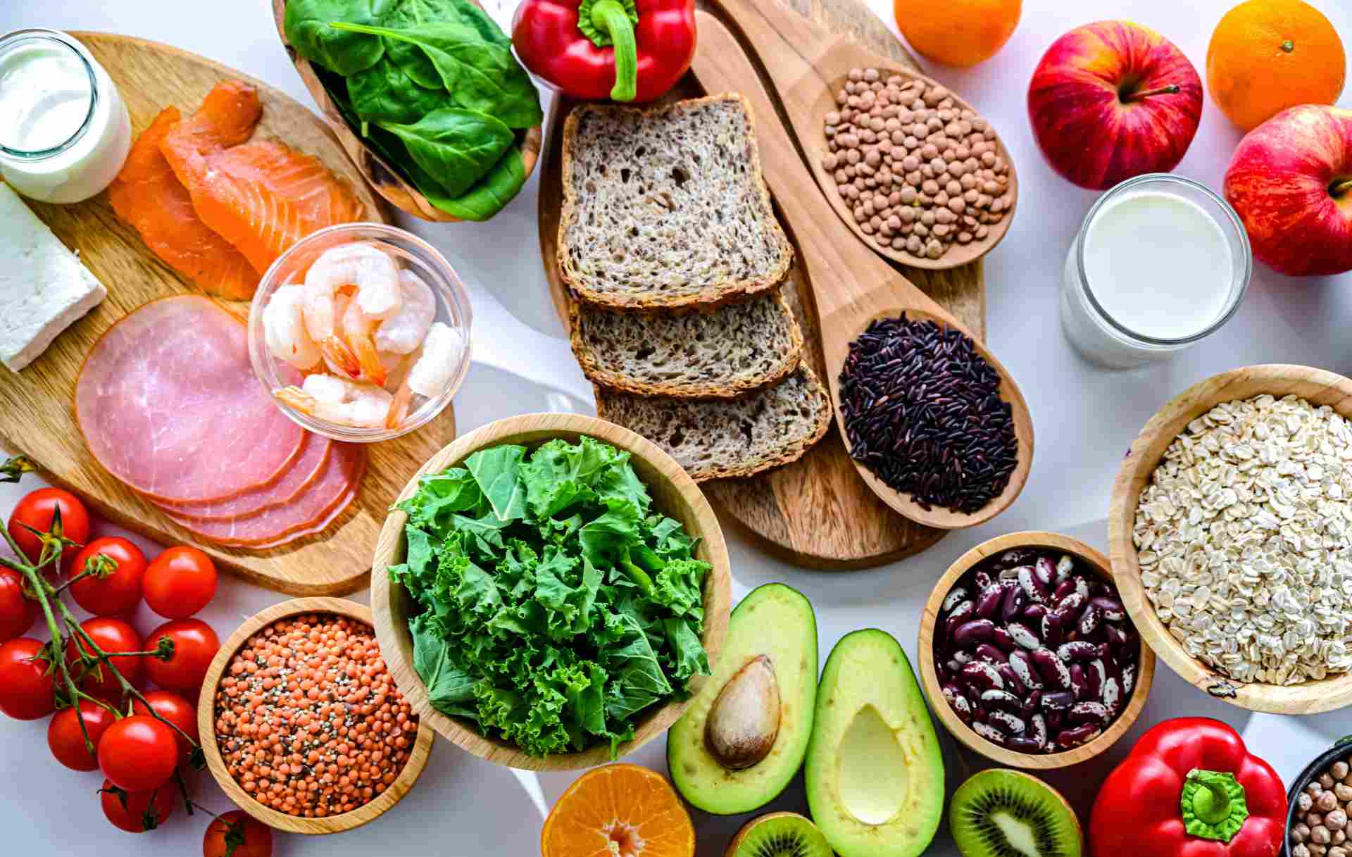 What Foods Help Slow Down Aging? The Best Options for Youthful Skin and a Healthy Body