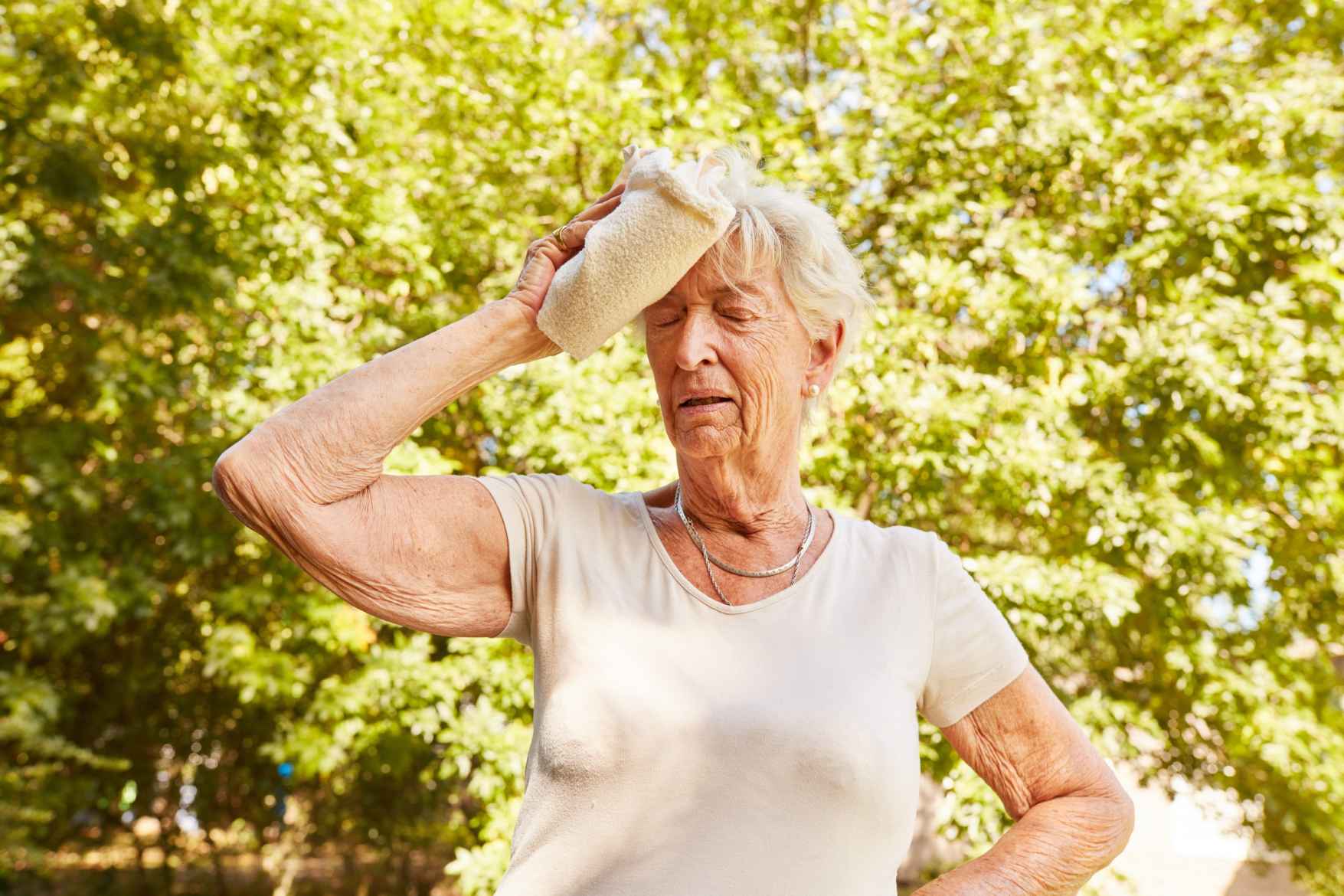Beat the Heat: A Senior’s Guide to Staying Cool and Safe in Heat Waves